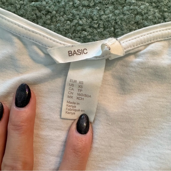 H&M Basic White Tank Top - Picture 2 of 4